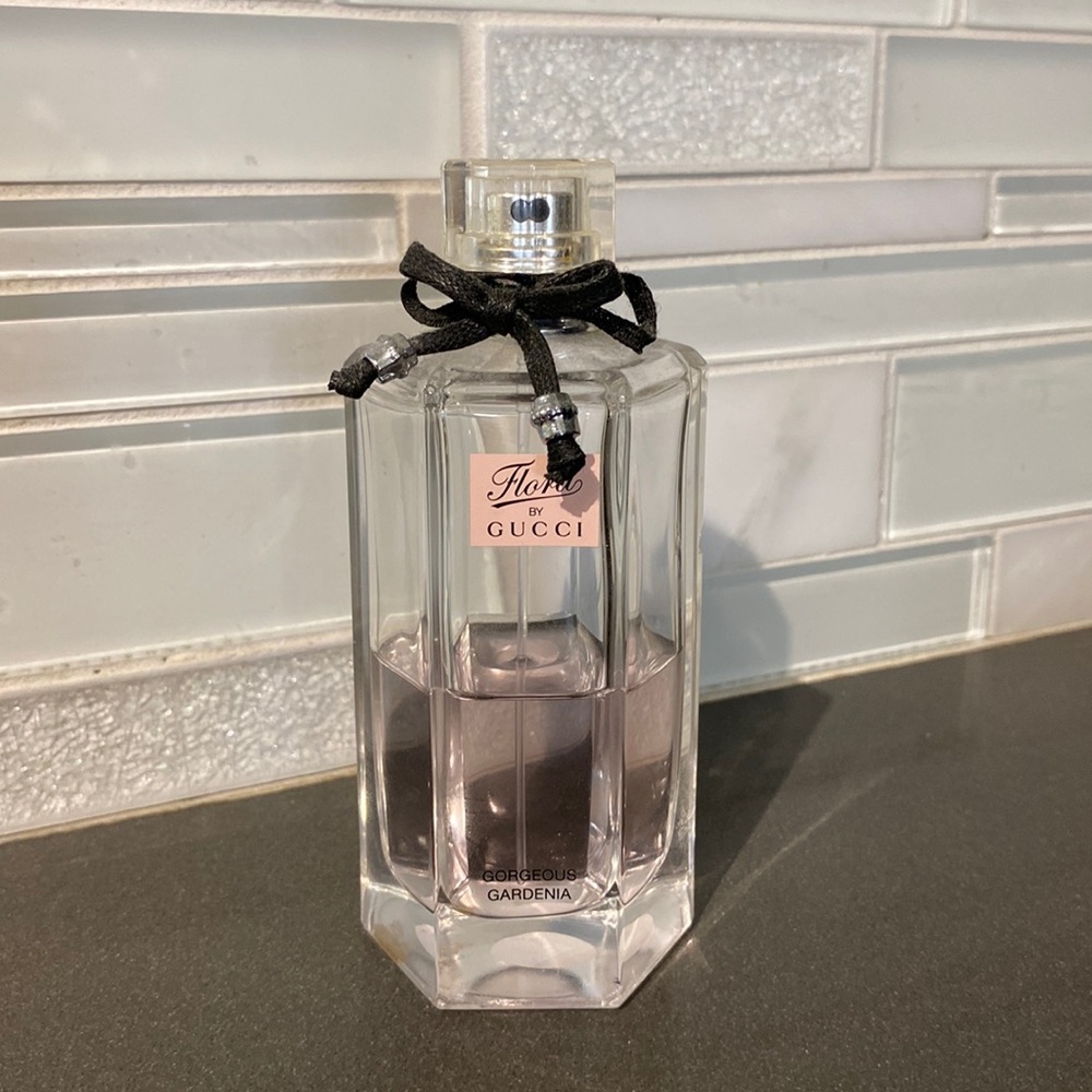 GUCCI FLORA GORGEOUS GARDENIA EDT 3.3 FL OZ HALF FULL